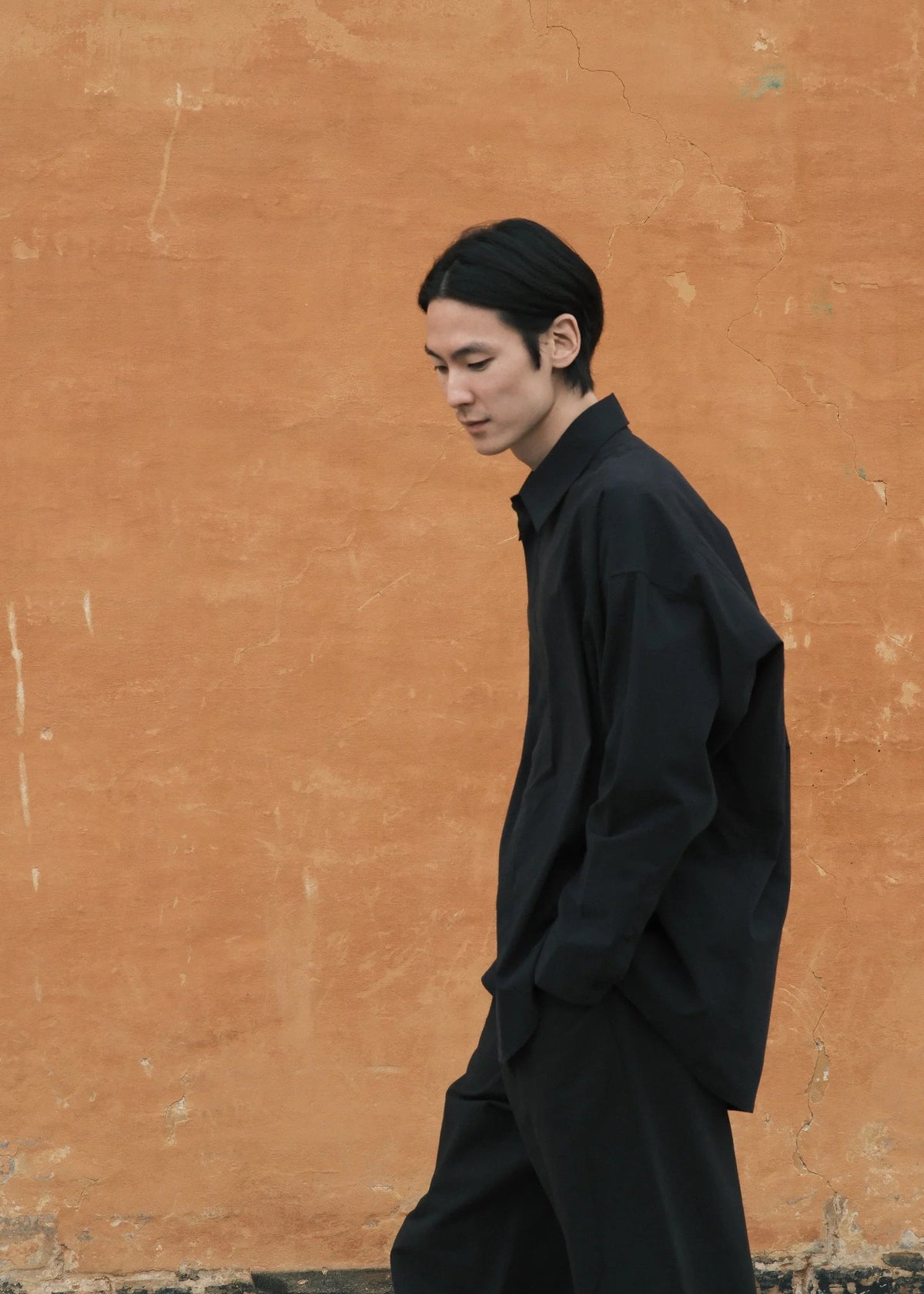 Unisex Cocoon Dress Shirt - schwarz