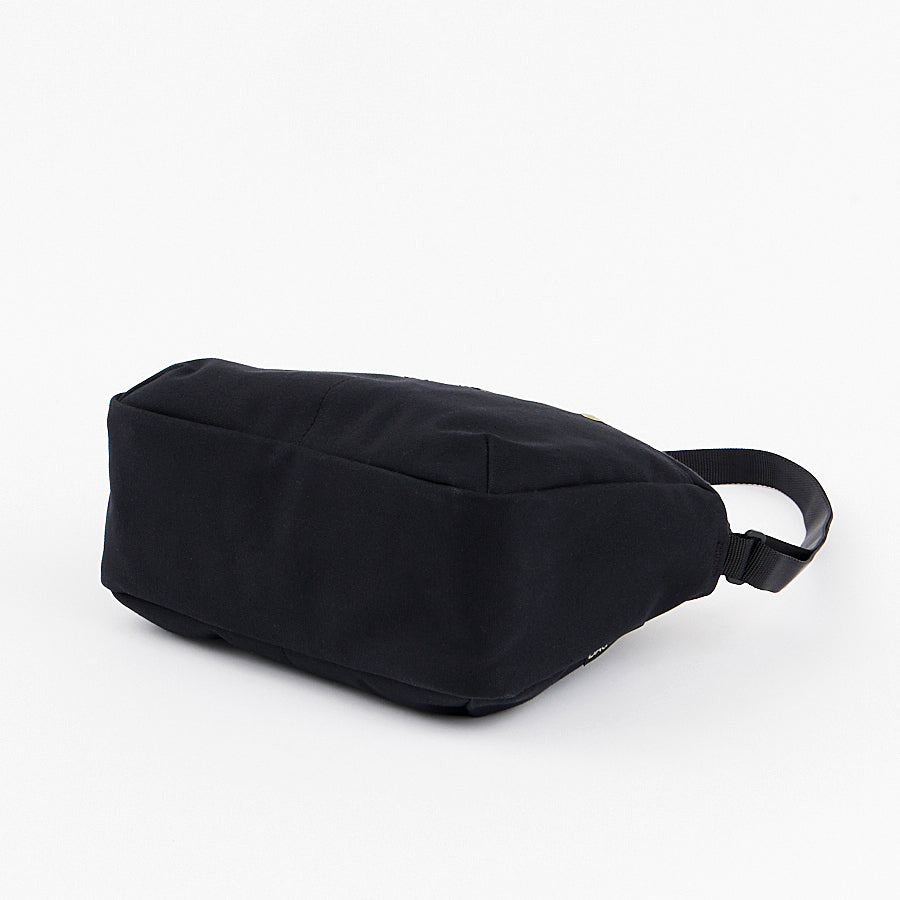 Black 9 Pochette