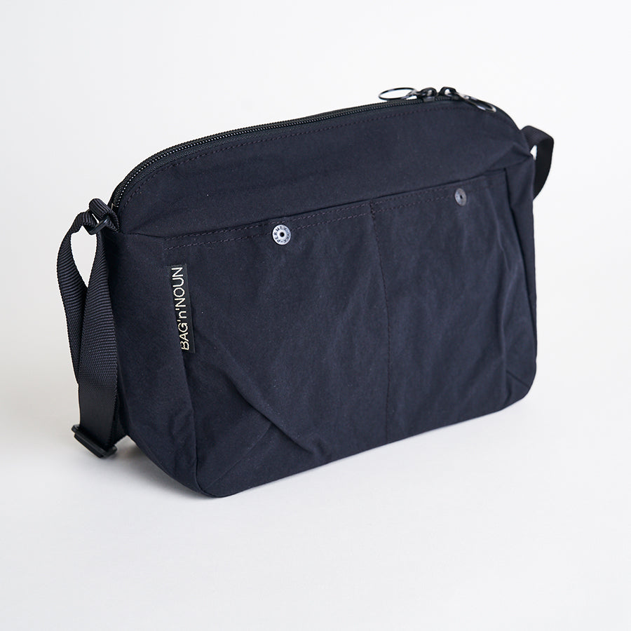 Ultra light Pochette M - schwarz