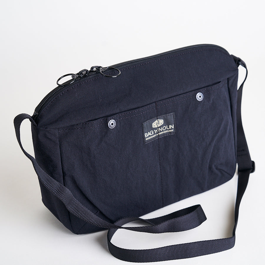 Ultra light Pochette M - schwarz