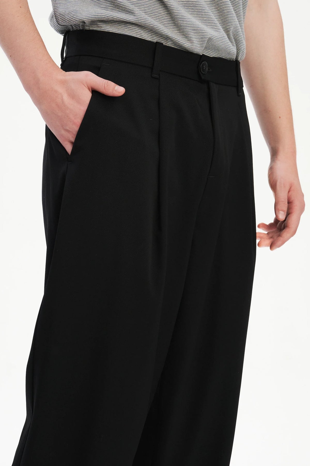 Hose cropped - schwarz