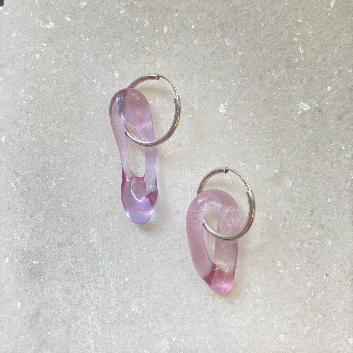 Ohrringe REIKO - zartlila-transparent / silber