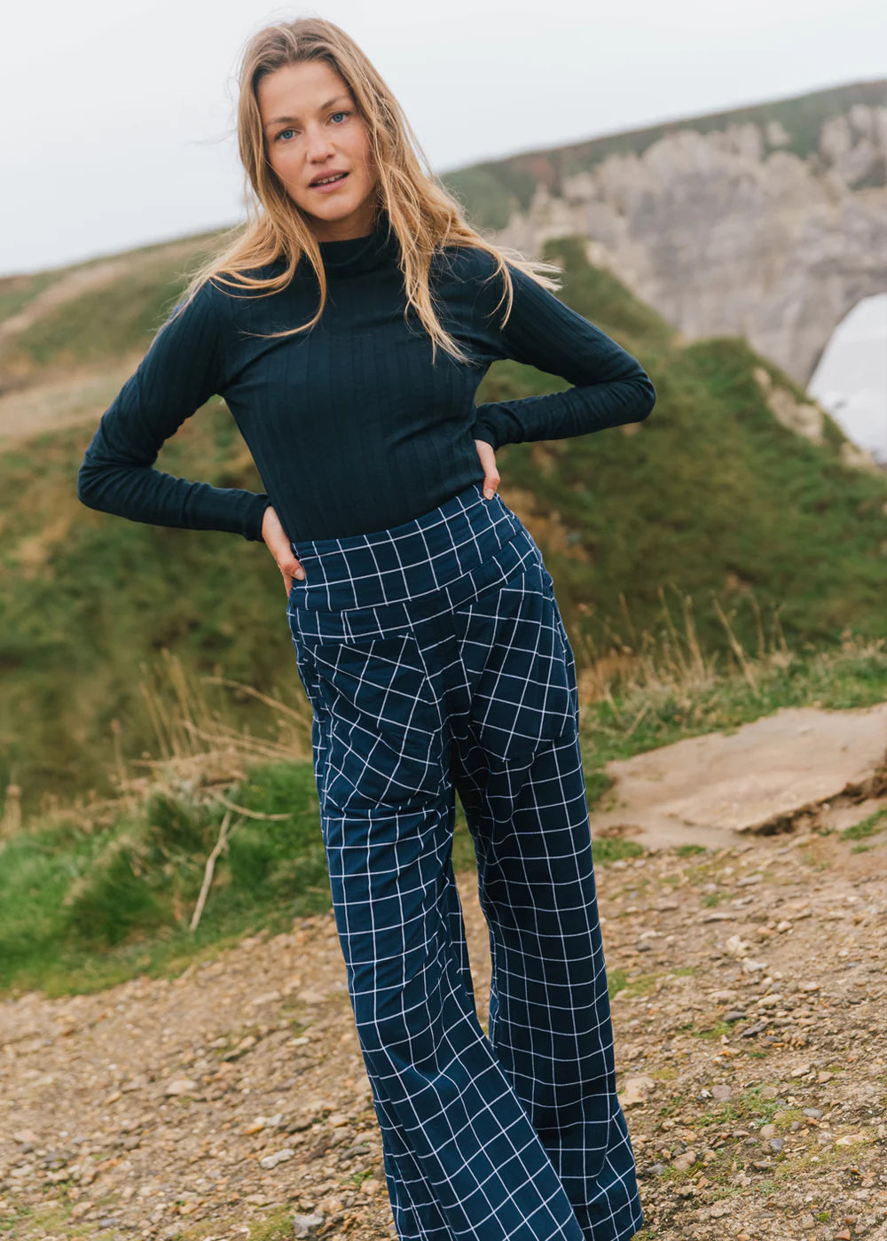 Geena Trouser handgewoben - square