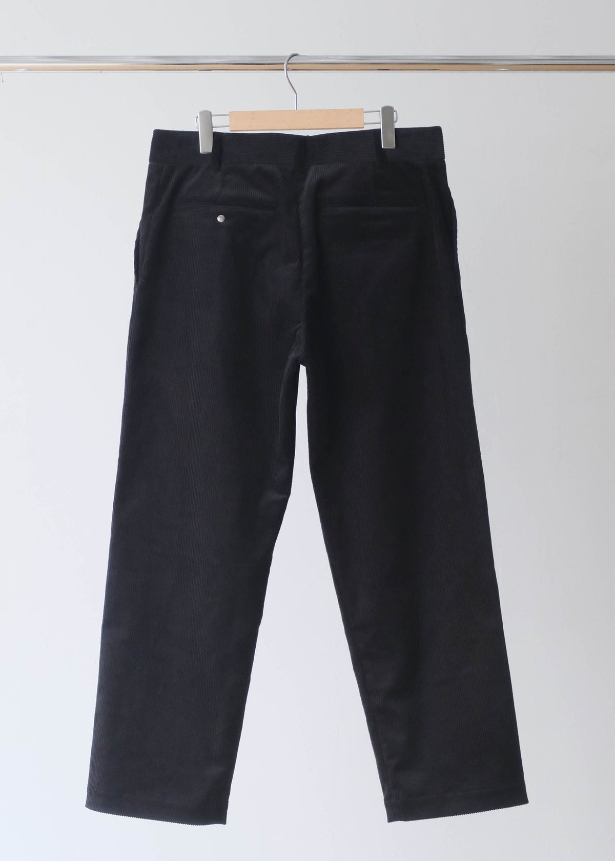 Wide Slacks Cordhose - schwarz