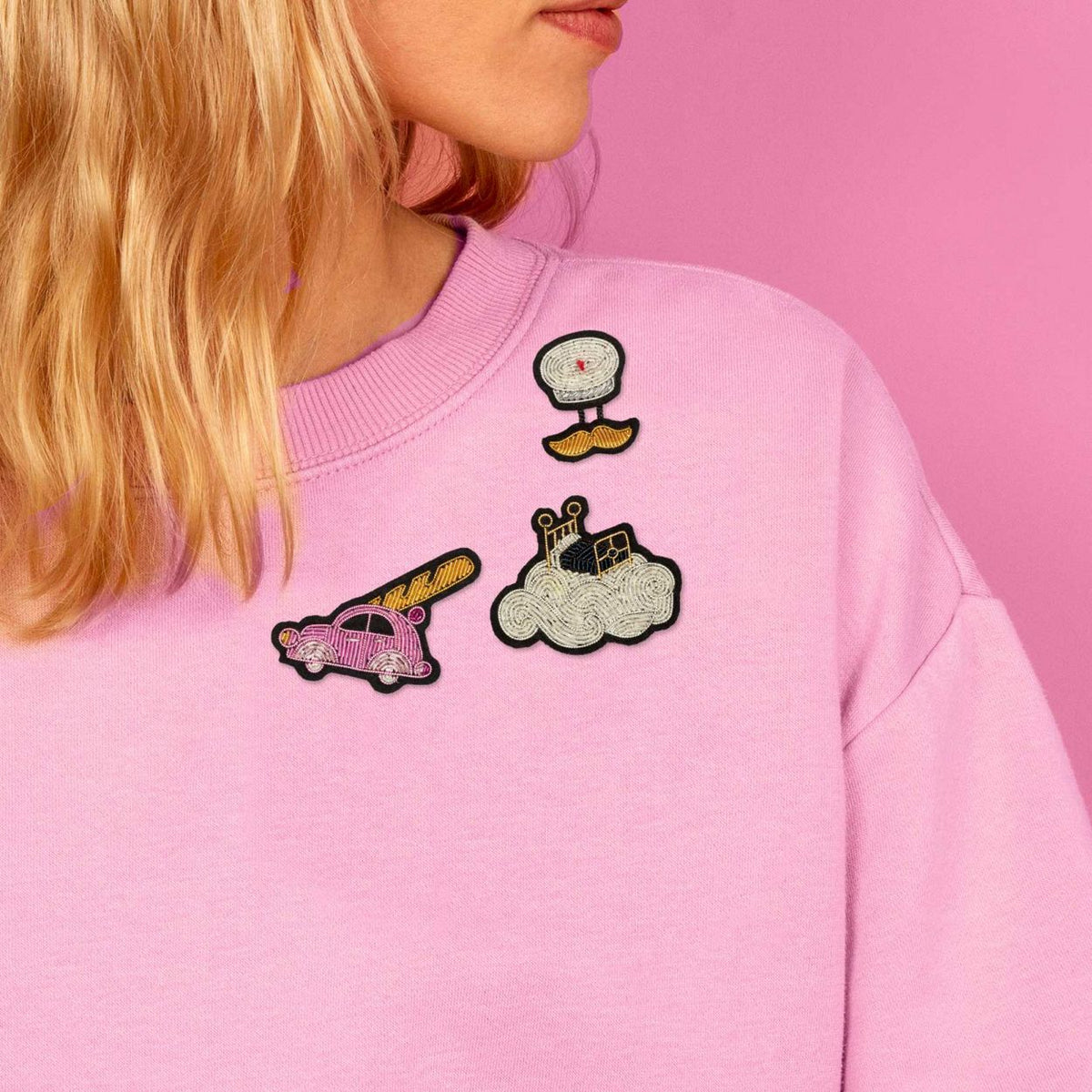 Brosche fliegendes Bett